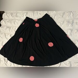 LuLaRoe Women’s Madison black and pink large polka dot pleated skirt W/ pockets